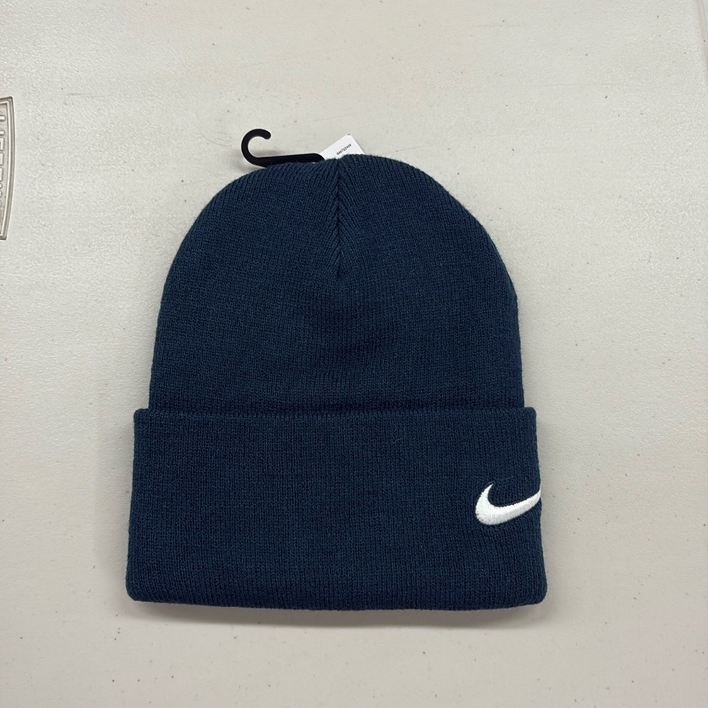 Nike Adult Unisex Beanie Navy NWT